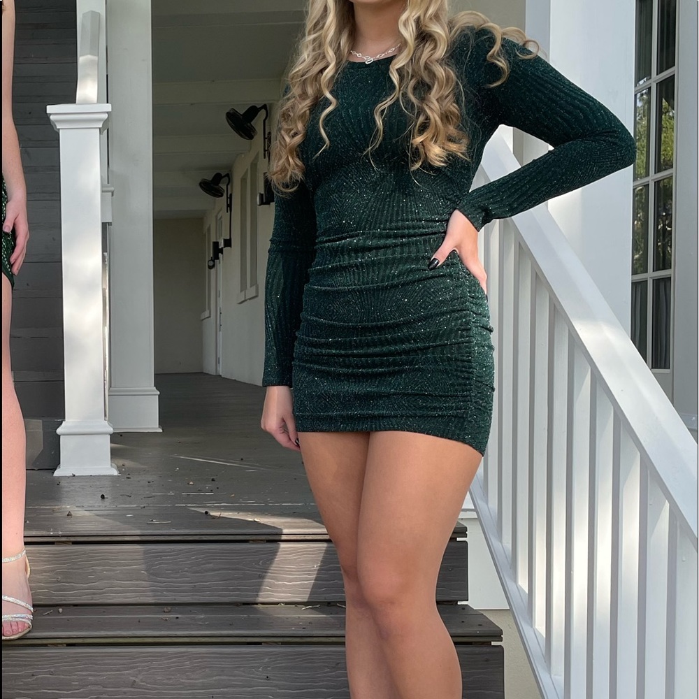 Emerald green homecoming dress. Worn once!